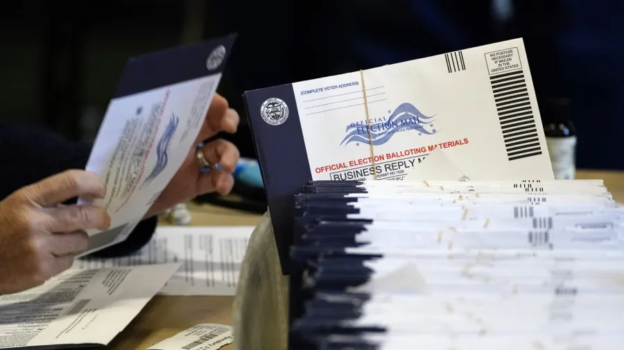 Demokratlar Pensilvanya'da Trump'ın Kazandığı Bölgede Ara Seçimi Kazandı