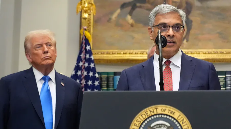 Demokratlar Trump yönetiminin hibe kuralını iptal etmesini istiyor
