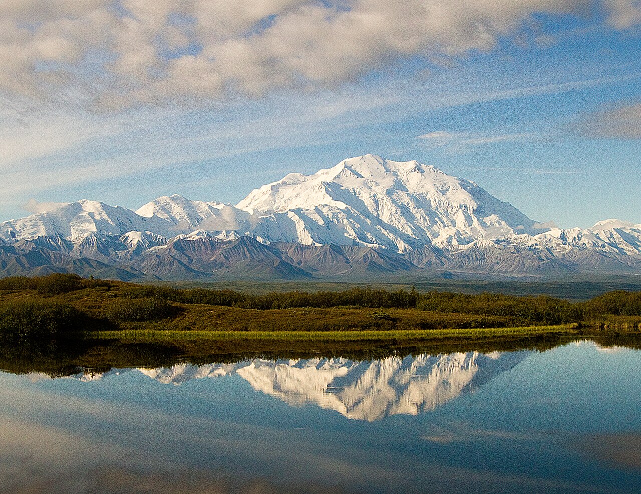 Denali'de Park Korucusu Buz Çatlağına Düşerek Hayatını Kaybetti