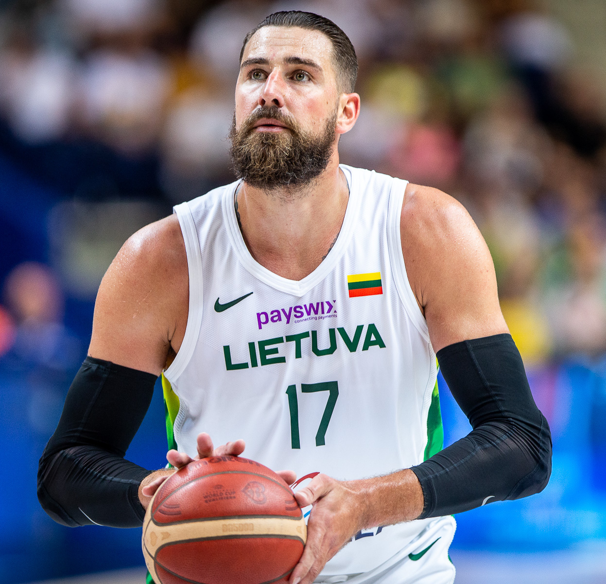 Denver Nuggets, Jonas Valanciunas'ı Serbest Bırakıyor