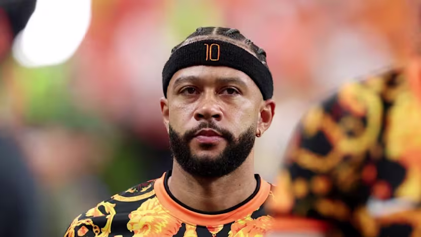 Depay: Corinthians Sözleşmeyi İhlal Etti