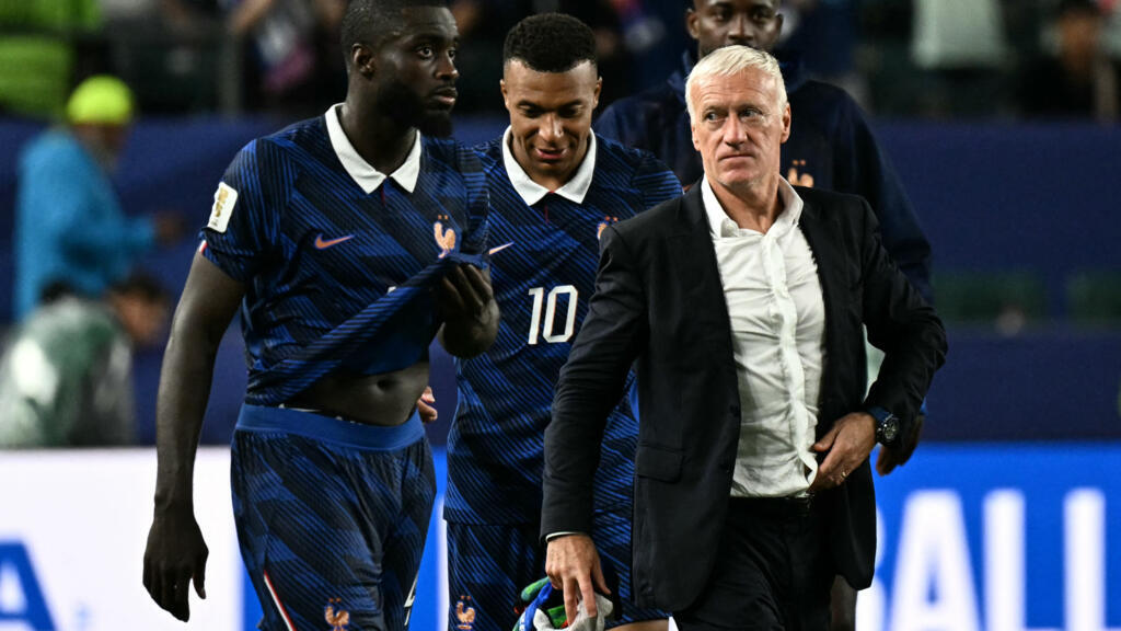 Deschamps'ın annesi vefat etti, Norveç maçında takımın başında yardımcısı olacak