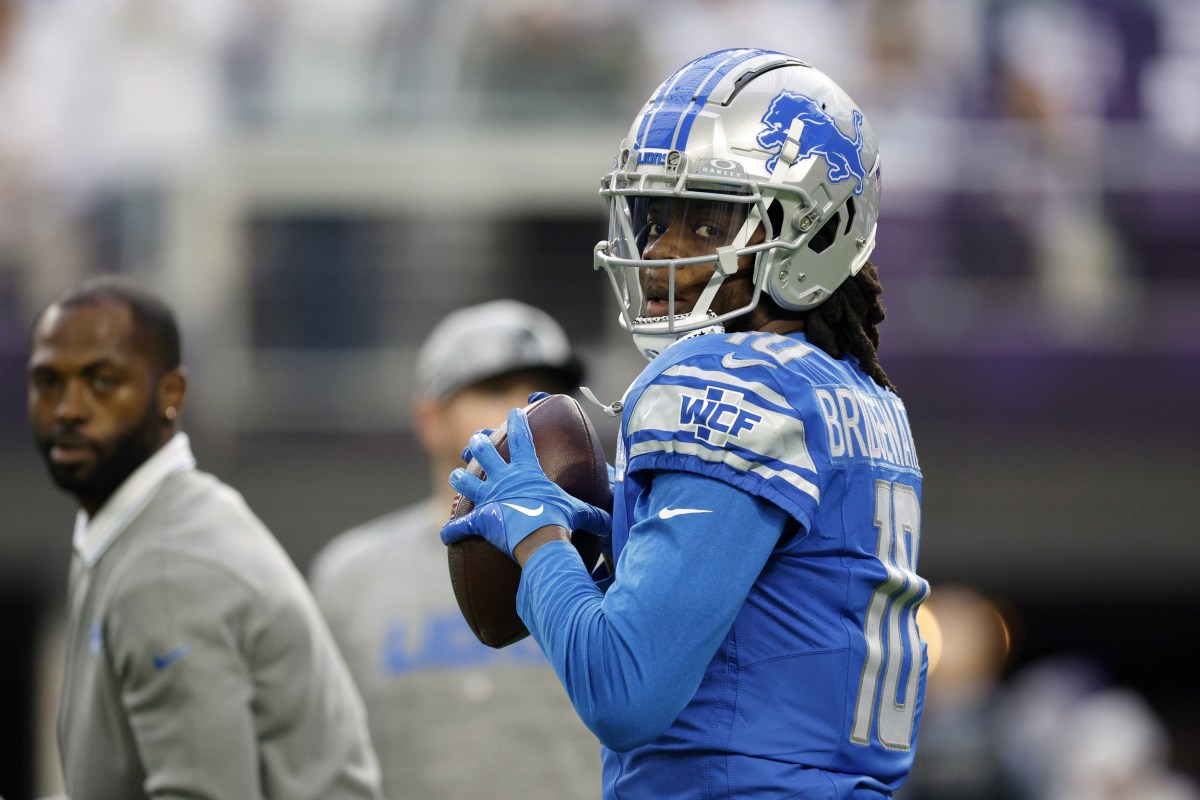 Detroit Lions'ın Efsanevi Oyun Kurucusu Sporu Bıraktı