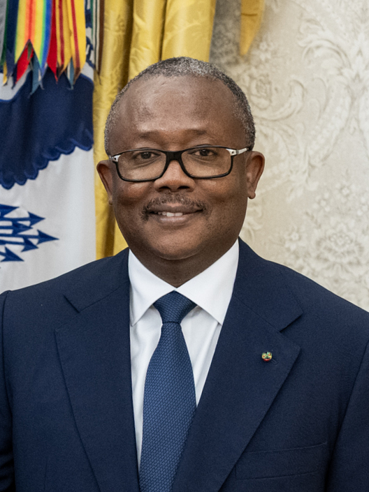 Devrik Gine-Bissau lideri Aralık seçimlerine katılacak