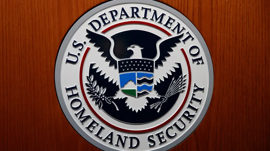 DHS'in üst düzey avukatına yargıçlar listesi nedeniyle etik şikayeti