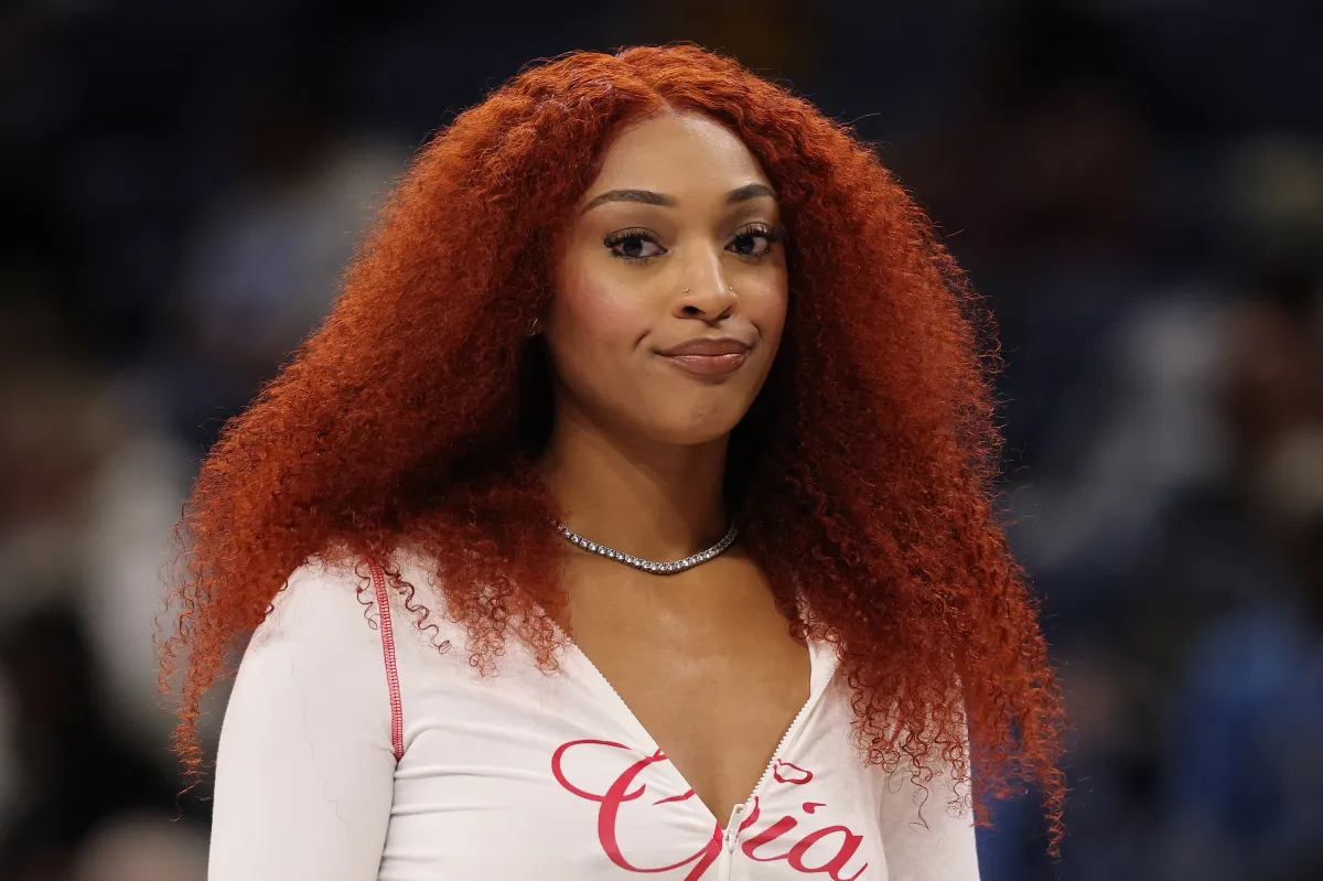 DiJonai Carrington'dan NaLyssa Smith İddiası: WNBA'de Aldatma Skandalı