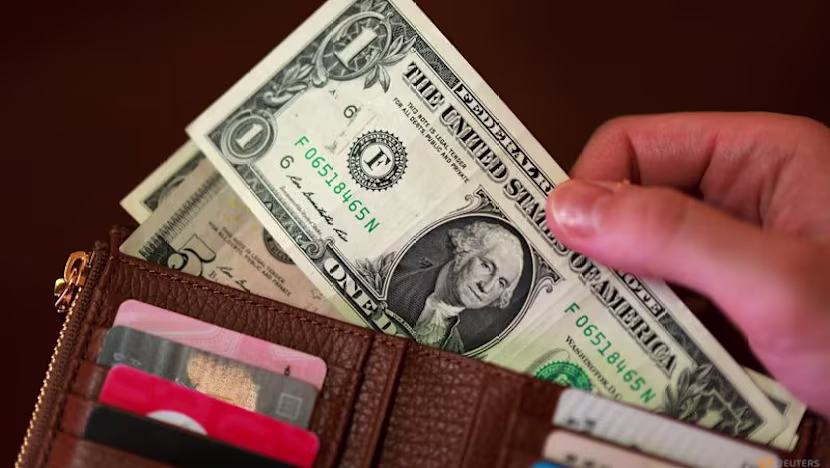 Dolar baskı altında: İran yaptırımları ve Hazine geri alımları piyasaları etkiliyor