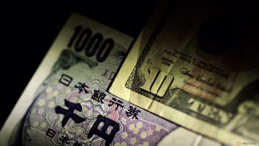 Dolar istikrarını korurken gözler ABD istihdam verilerinde, yen müdahalesi endişeleri sürüyor