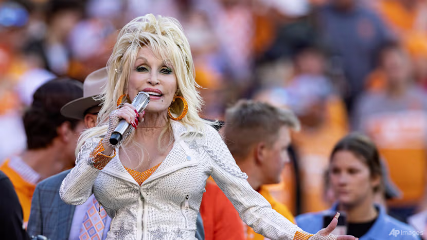 Dolly Parton'ın Mirası Yeğenine Karşı Koruma Kararı Aldı