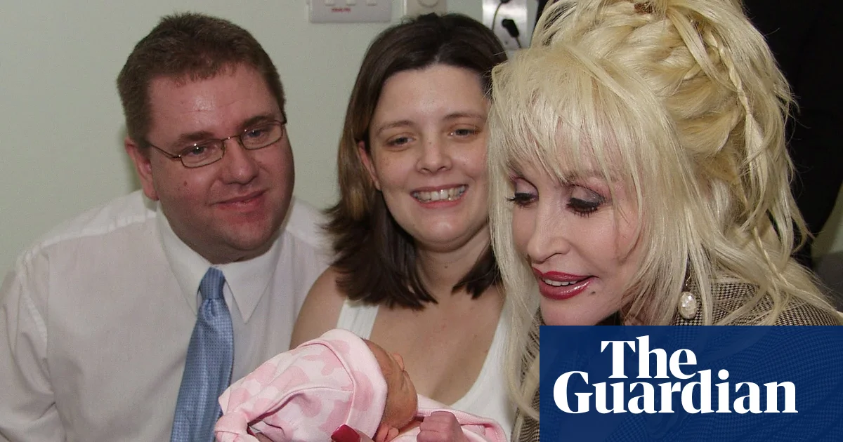Dolly Parton Rotherham'a Geldiğinde: Kitap Bağışı Projesinin Hikayesi
