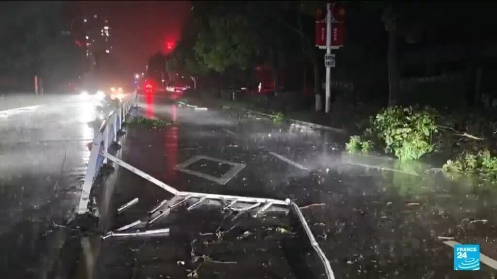 Dolphin Tayfunu Çin'de Sel ve Heyelan Riskine Yol Açtı