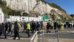 Dover protestosu öncesi polise uyarı yapıldığı ortaya çıktı