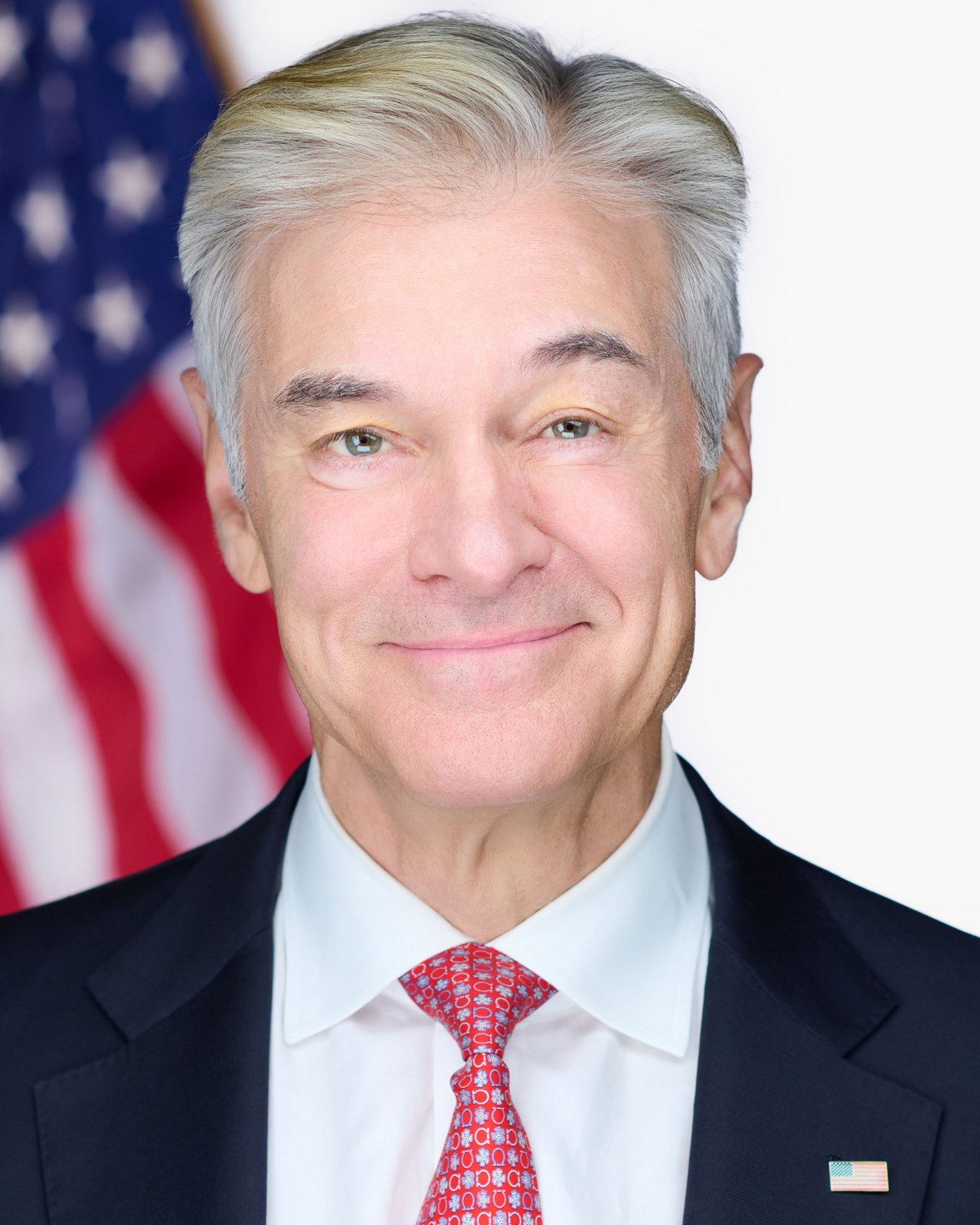 Dr. Oz ve Trump'ın Sağlık Ekibi 760 Bin Kişiyi Sağlık Sigortasından Çıkardı