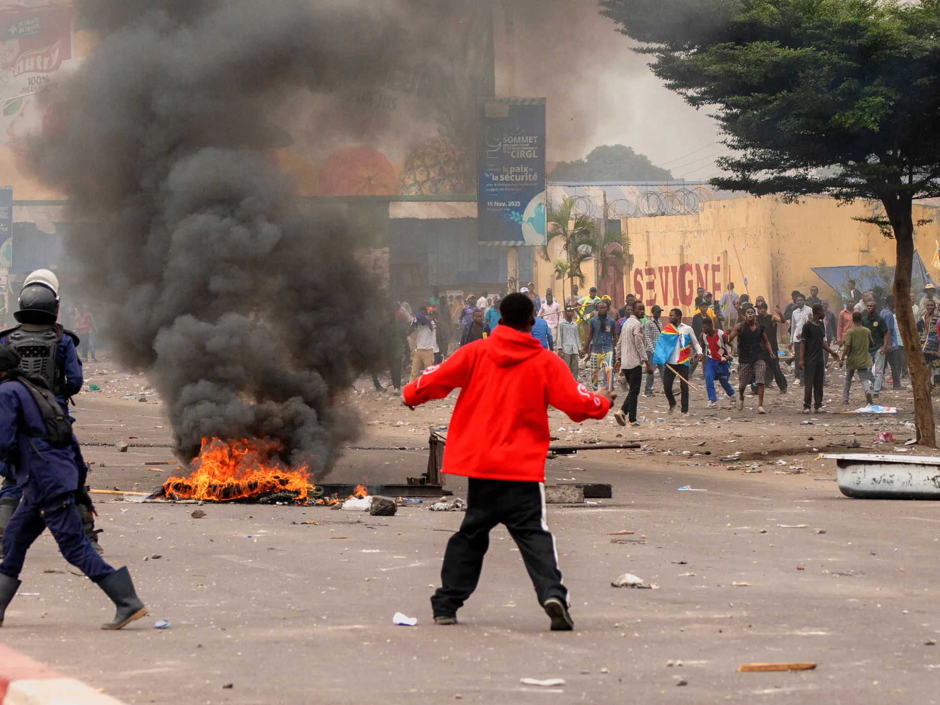 DRC'de Cumhurbaşkanlığı Süresi Değişikliği Protestosunda Çatışma