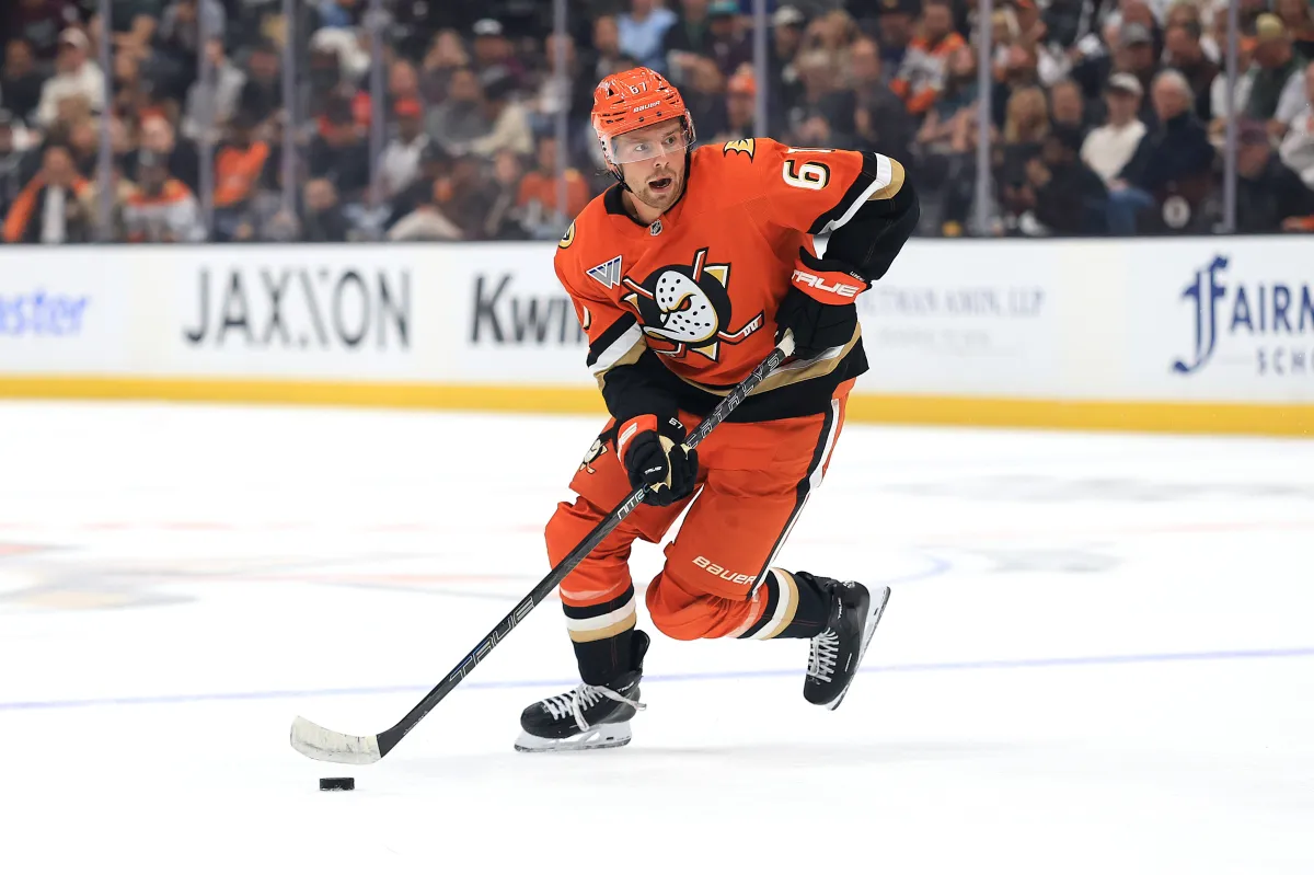 Ducks, Tristan Luneau'ya 43,2 Milyon Dolarlık Tarihi Uzatma İmzaladı