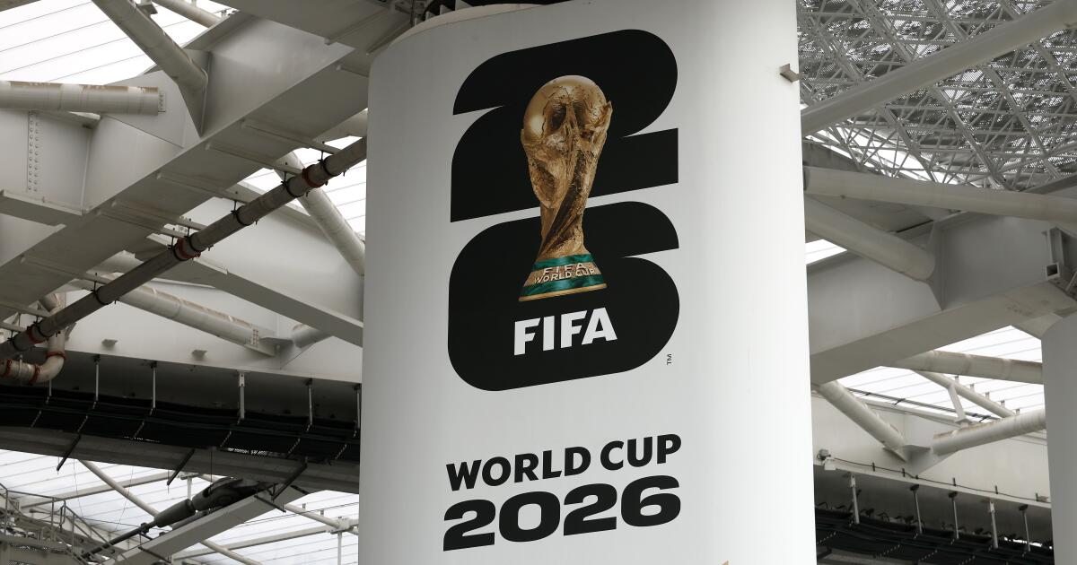 Dünya Kupası'nda bilet skandalı: FIFA ücretsiz dağıtılan biletler için para istiyor