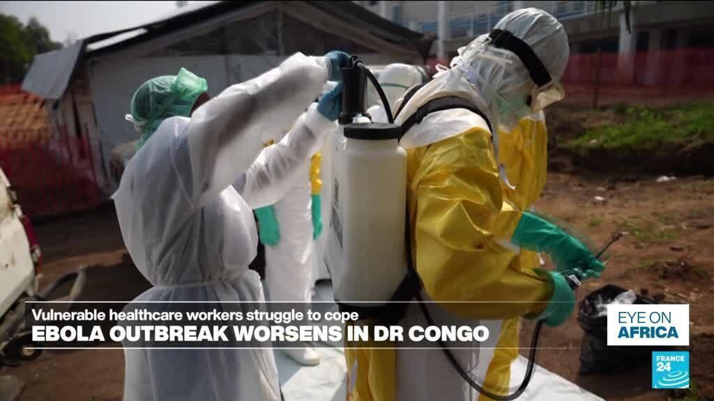 Ebola: DSÖ 'salgın hızlanıyor' uyarısı, sağlık çalışanları endişeli