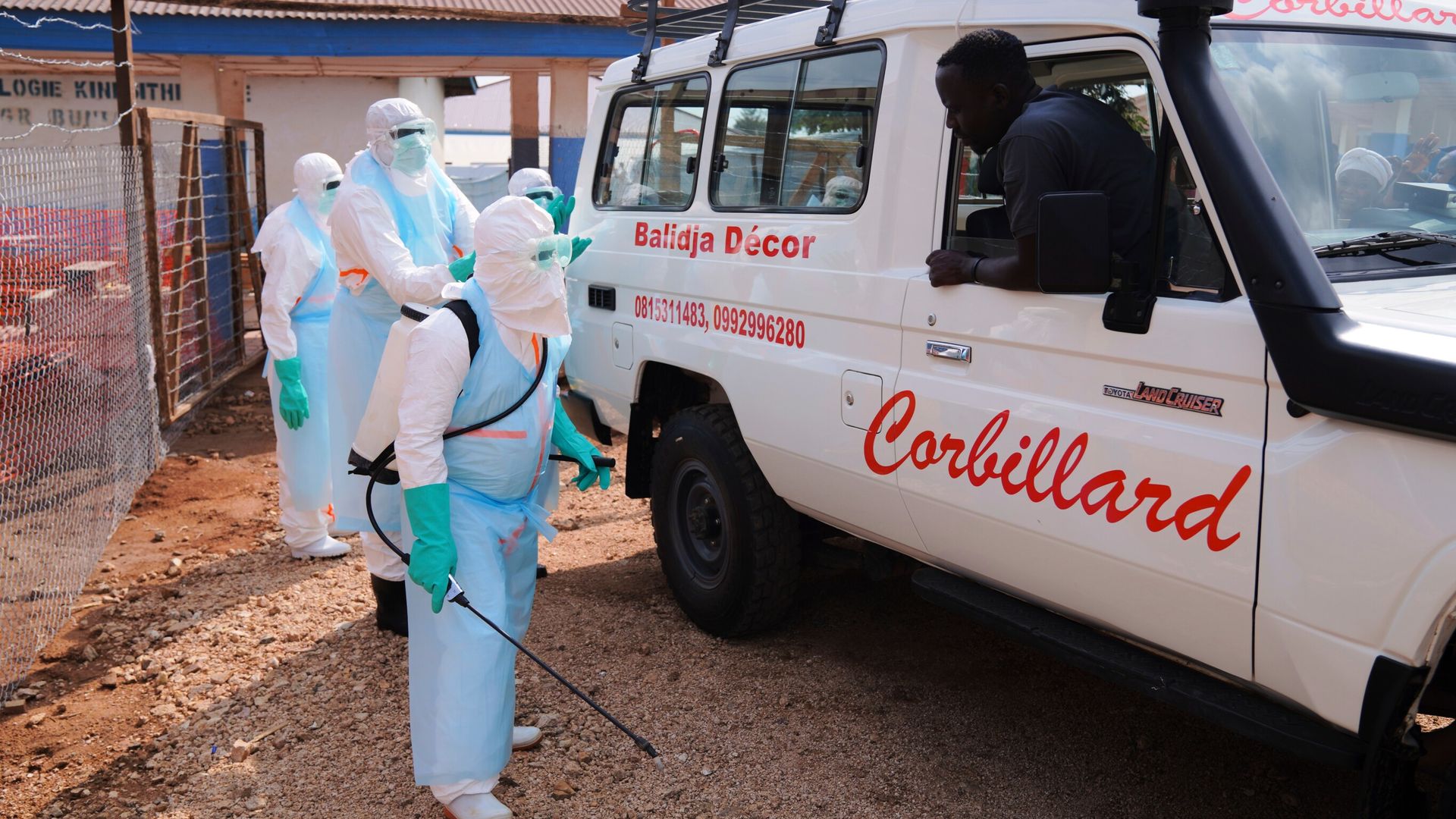 Ebola Salgınında Can Kaybı 1000’i Aştı