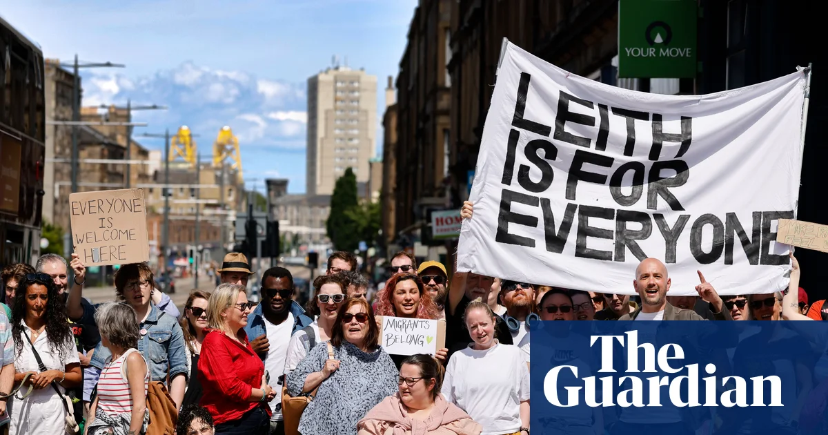 Edinburgh'da taksici ve Uber motokuryeye saldırı: İslam karşıtı nefret suçu şüphesi