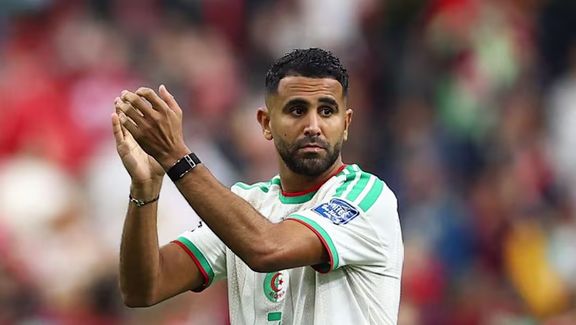 El-Ehli, Mahrez ile Yollarını Ayırdı