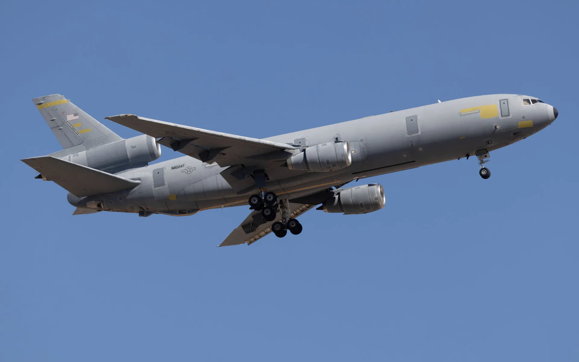 Emekli KC-10 Extender, Çölden Çıkıp Yeniden Uçacak