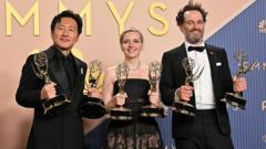 Emmy Ödülleri'nde perde arkası: TV'de göremedikleriniz