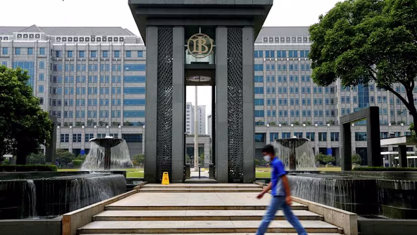 Endonezya Merkez Bankası şaşırtıcı faiz artışıyla rupiyi kurtarmaya çalışıyor