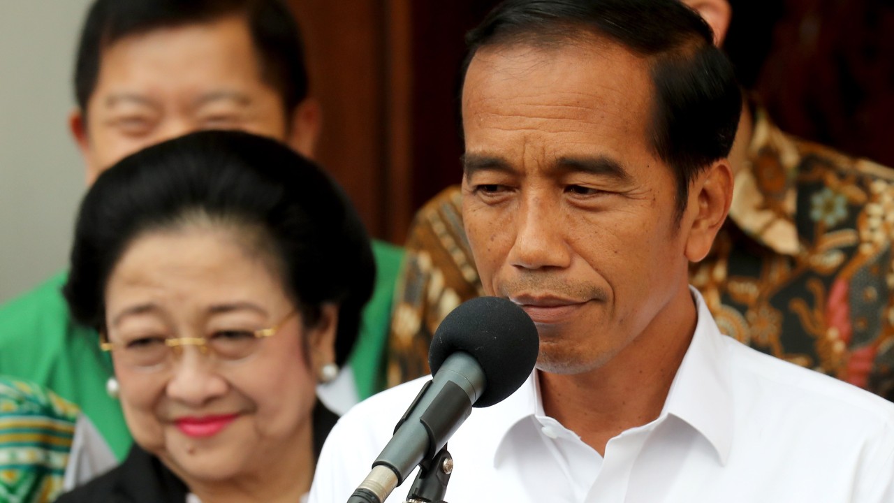 Endonezya'da Hanedan Savaşı: Widodo-Megawati Rekabeti Solo'da