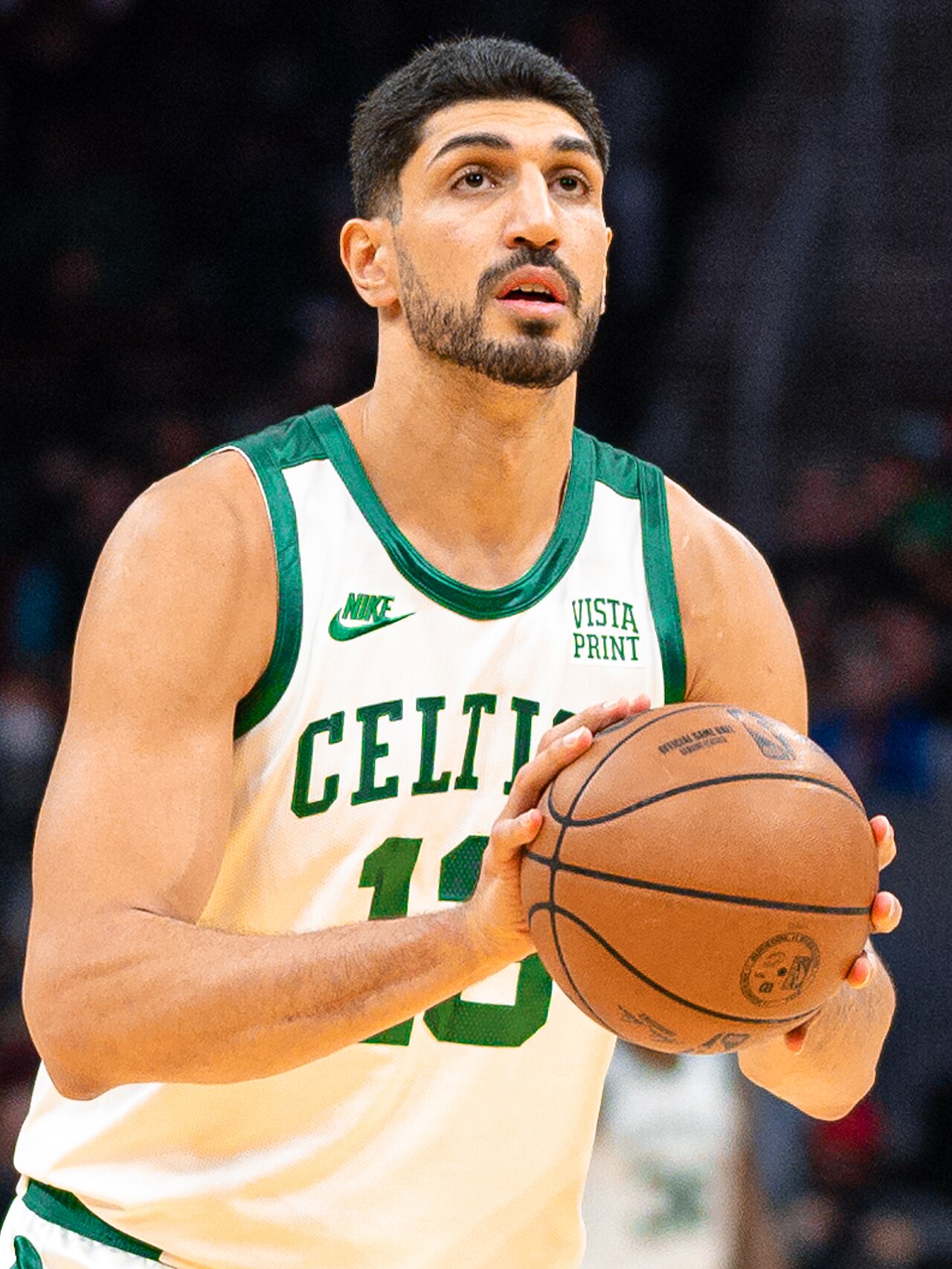 Enes Kanter, WNBA Oyuncusuyla Tartışınca Salondan Atıldı