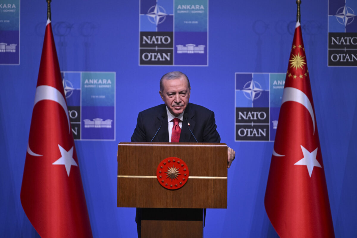 Erdoğan: NATO zirvesi Türkiye'nin küresel güvenlikteki merkezi rolünü vurguladı