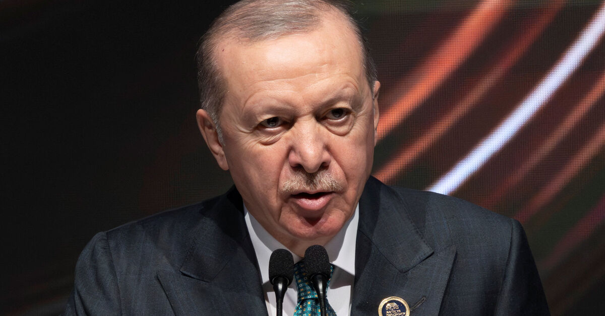 Erdoğan: PKK'nın dağıtılması için yasal çerçeve hazırlanıyor