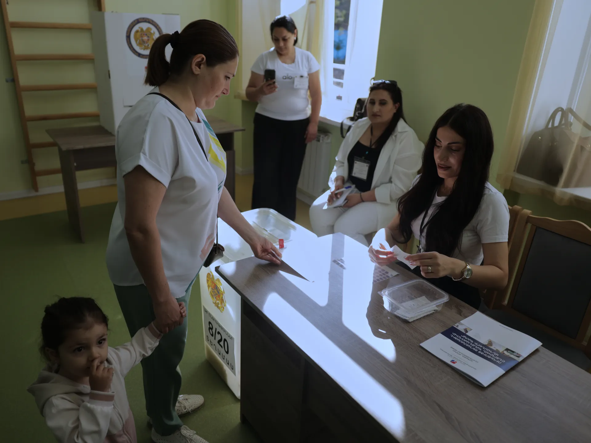 Ermenistan'da seçim: Başbakan'ın Avrupa rotası Rus baskısı altında test ediliyor