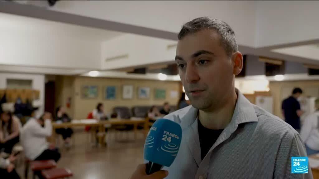 Ermenistan'da Seçim: Batı'ya Yönelim Referandumu