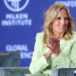 Eski Biden danışmanları Jill Biden'ın kitabına soğuk duş