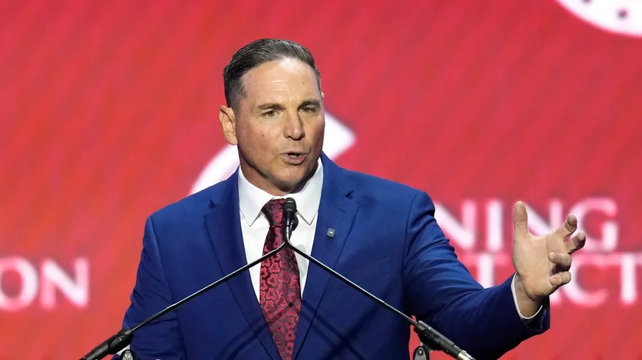 Eski NFL Yıldızı Jay Feely Siyasete Giriyor