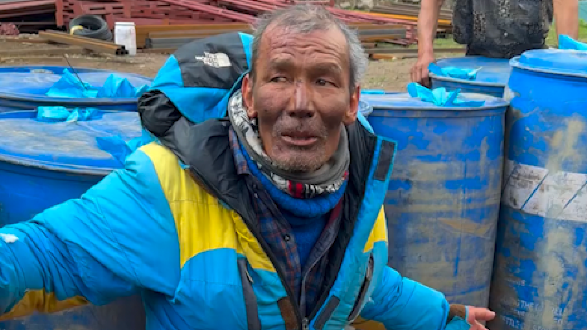 Everest'te 6 Gün Sonra Sağ Bulunan Şerpa