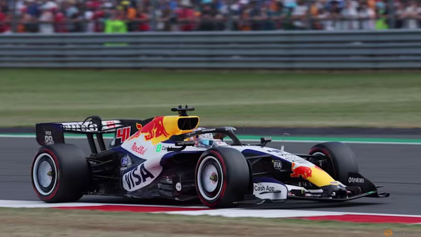 F1'de Yeni Yetenek Lindblad, Spa Zorluğuna Hazırlık İçin Piste Çıktı