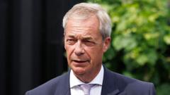 Farage'a tehdit: Sosyal medyada 'vuracağım' diyen şüpheli tutuklandı
