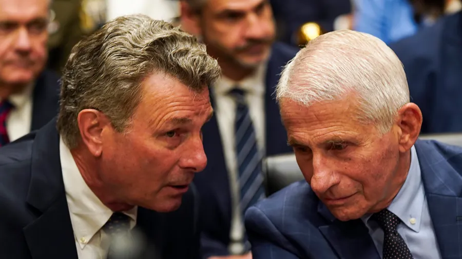 Fauci, 3 saatlik Senato duruşmasında hiç soru yanıtlamadı