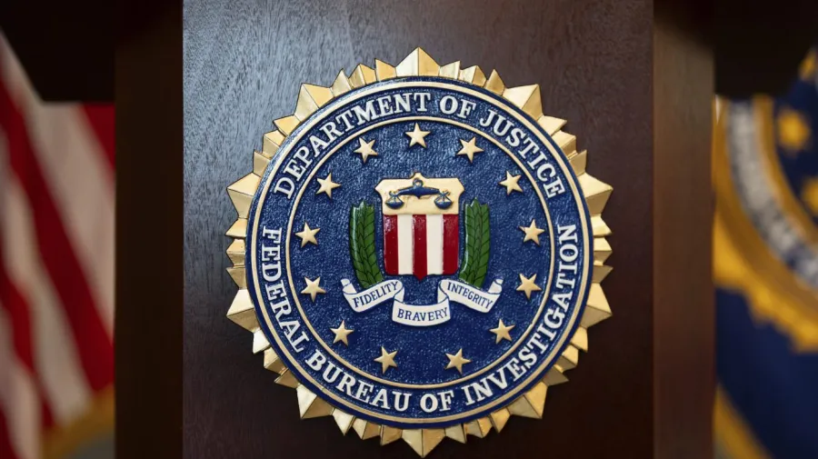 FBI, Graham ve Clyburn'ün rüşvet planına karıştığını araştırdı