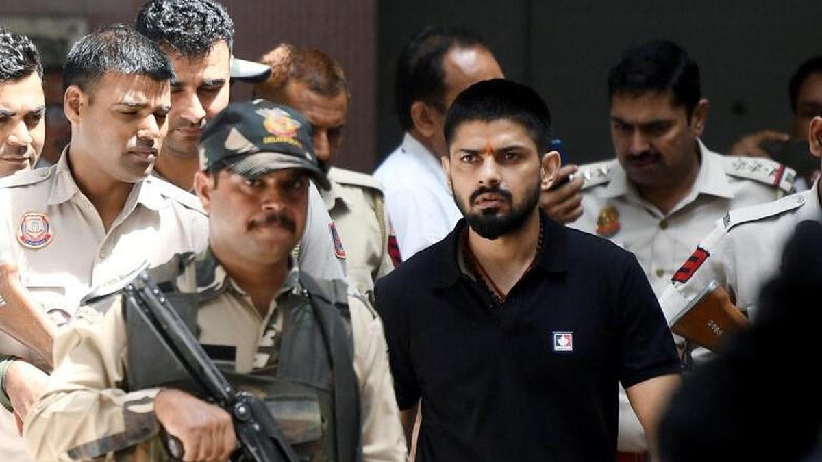 FBI, Lawrence Bishnoi çetesini 37 sanıkla çökertti