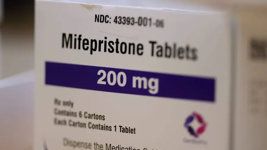 FDA, kürtaj ilacı mifepristonun güvenliğini yeniden incelemeye alıyor