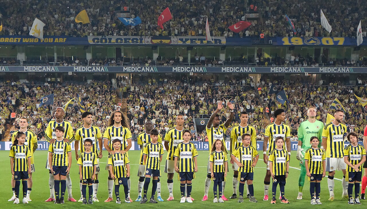 Fenerbahçe'nin Lyon Zaferi Sonrası Guendouzi'ye Saldırı
