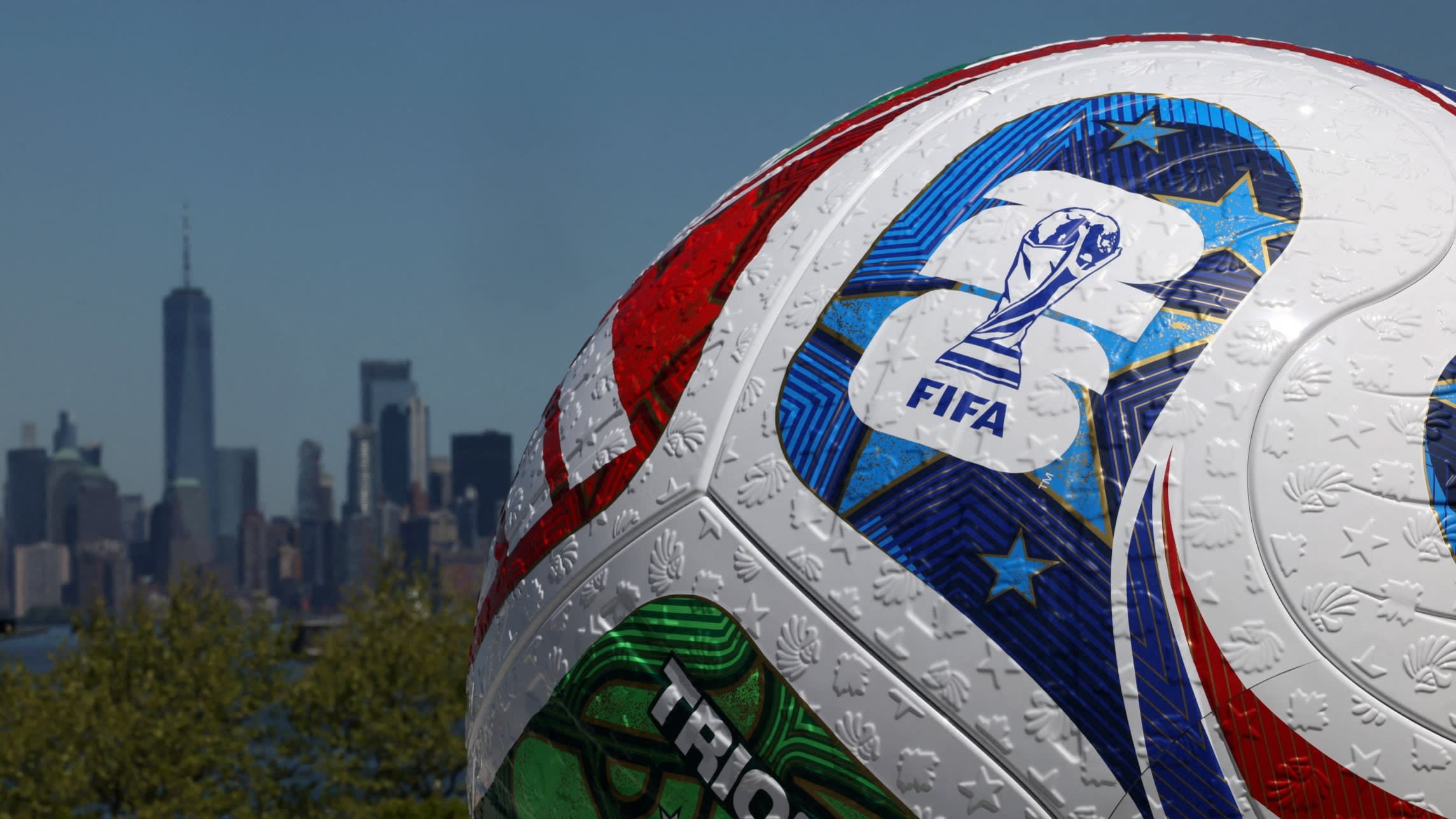 FIFA'nın 13 milyar dolarlık Dünya Kupası geliri mercek altında