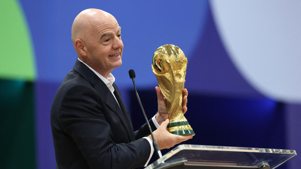 FIFA Başkanı Infantino, Dünya Kupası yatırım planını geri çekti