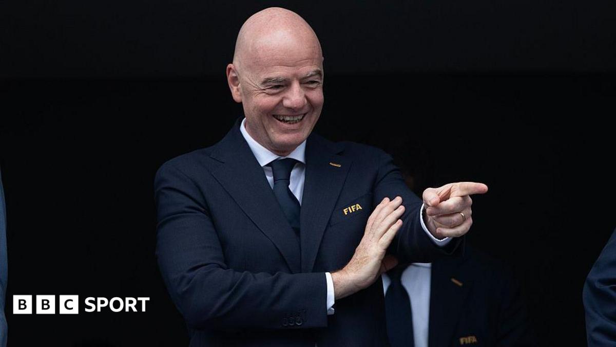FIFA Başkanı Infantino'ya Avrupa'dan Tepki Büyüse de Koltuğu Sallanmıyor