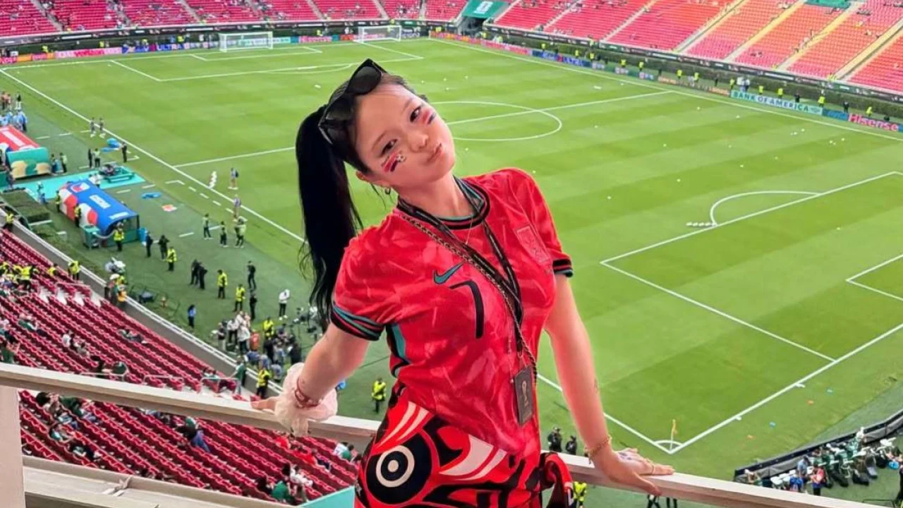 FIFA’dan Güney Koreli YouTuber’a ırkçı jest sonrası Meksika maçı daveti