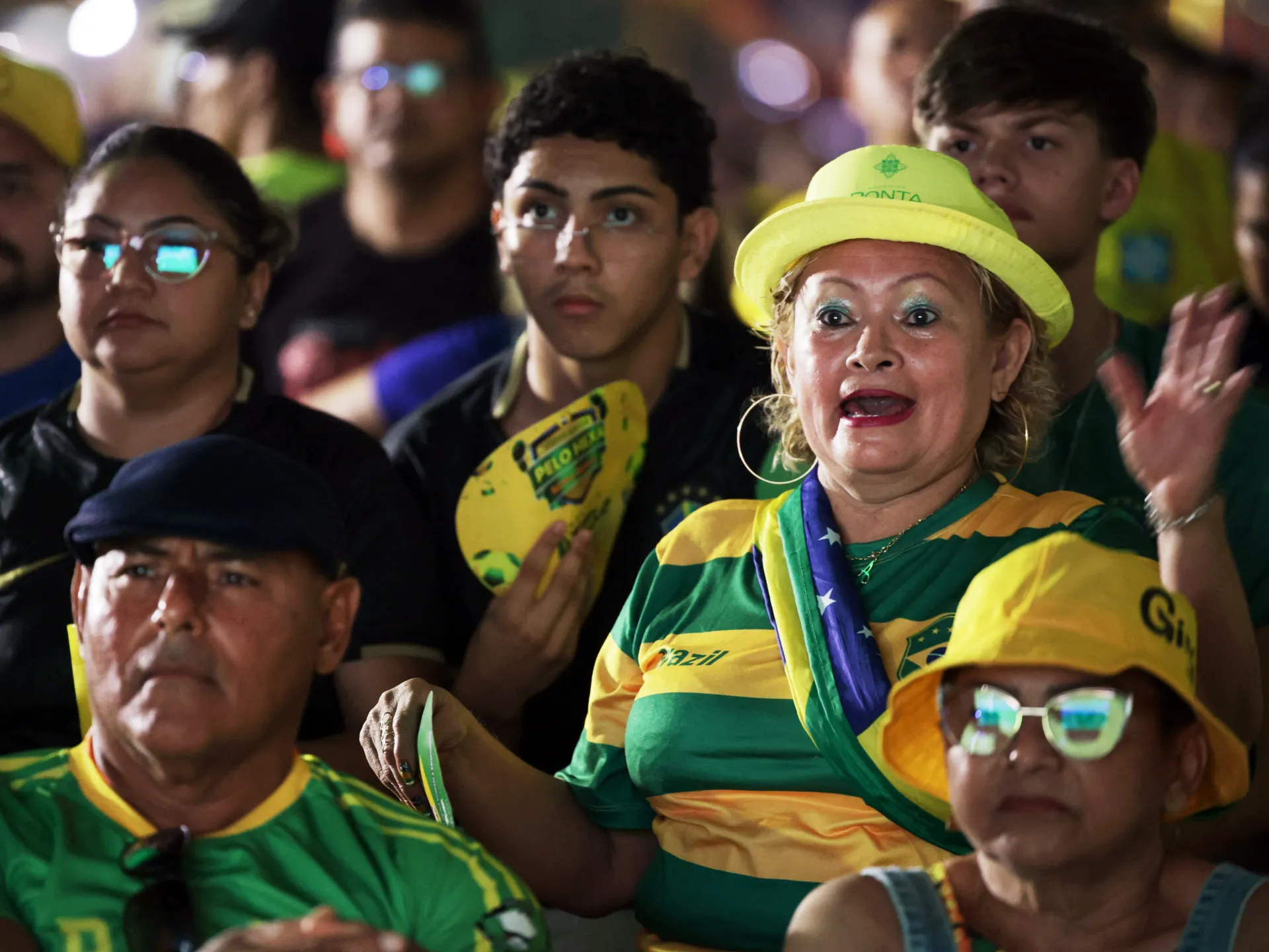 FIFA Dünya Kupası'nda Brazilya, Almanya ve Hollanda Sahaya Çıkıyor