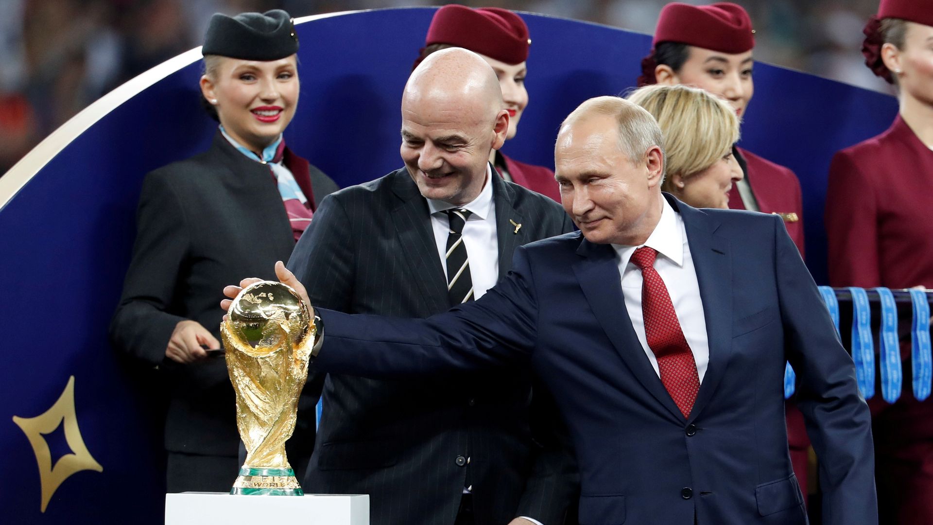 FIFA, Rus takımlarına yasağı kaldırmayı görüşecek