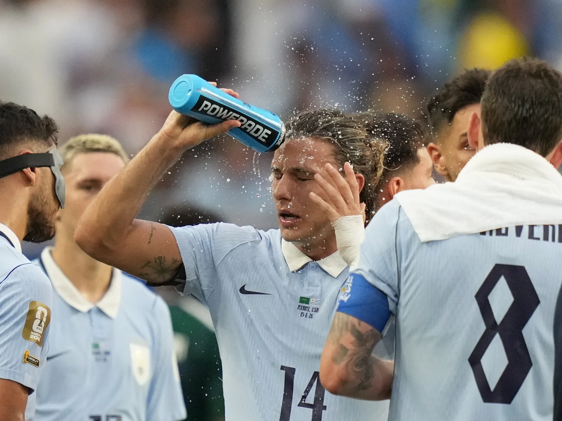 Su Molaları ve FIFA: Dünya Kupası'nda Tepkiler Birleşti